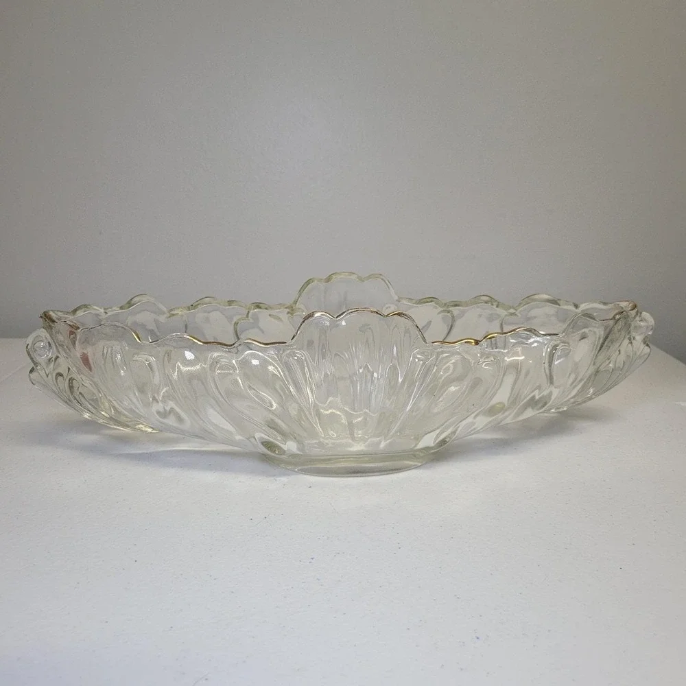 Vintage Indiana Glass Tiara Gold Trim Scalloped‎ Edge Oval Console Bowl Clear